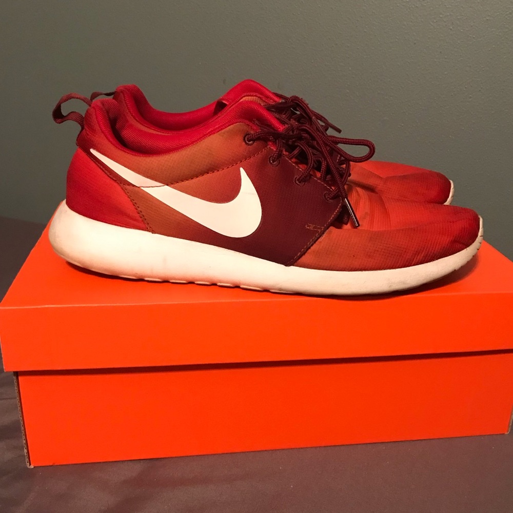 Nike Lava Roshe run